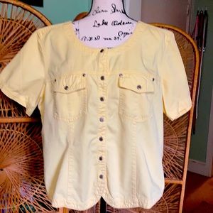 Crazy Horse Size 1 Beautiful yellow top